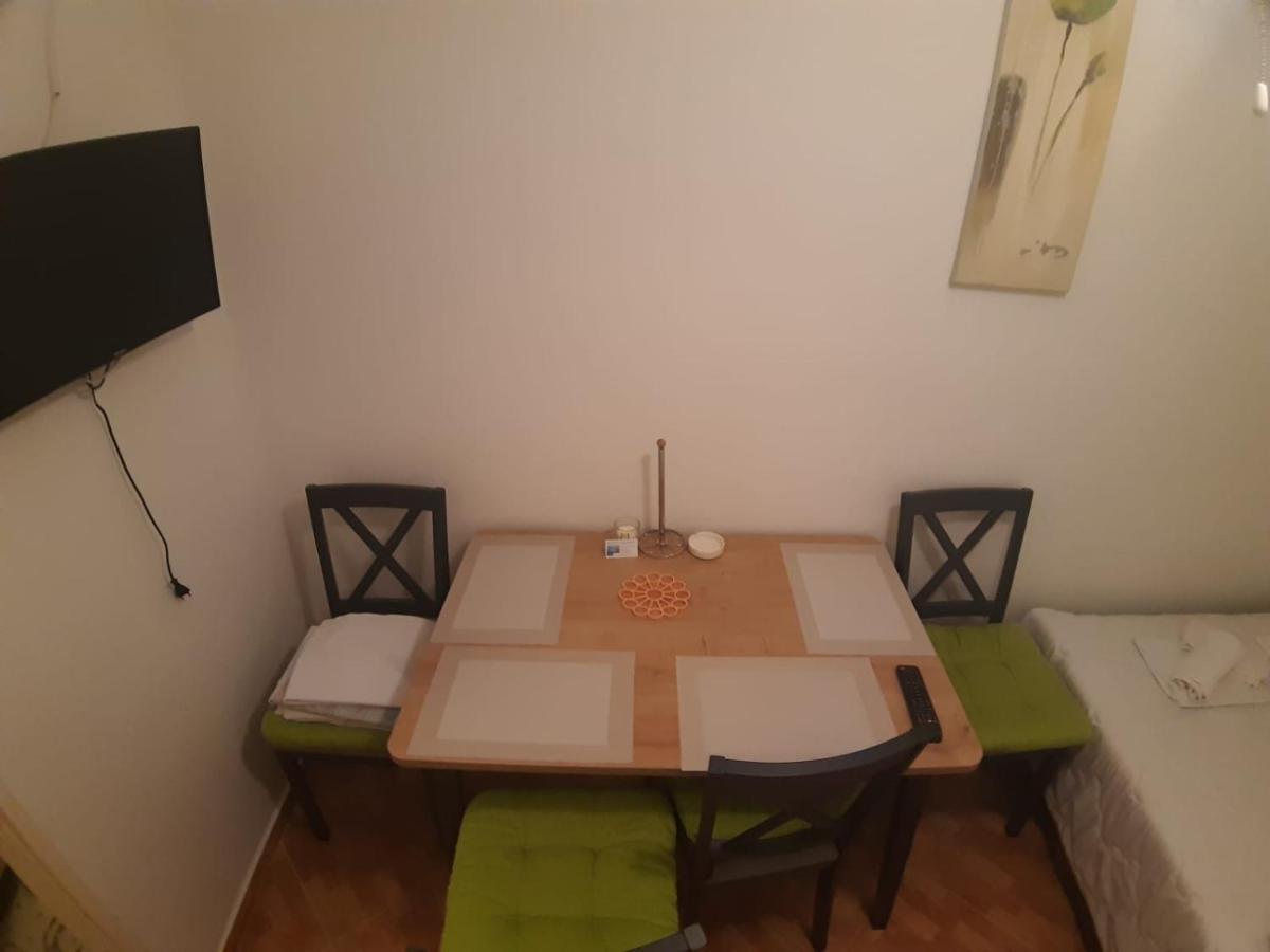 Apartments Knezic Игране Экстерьер фото