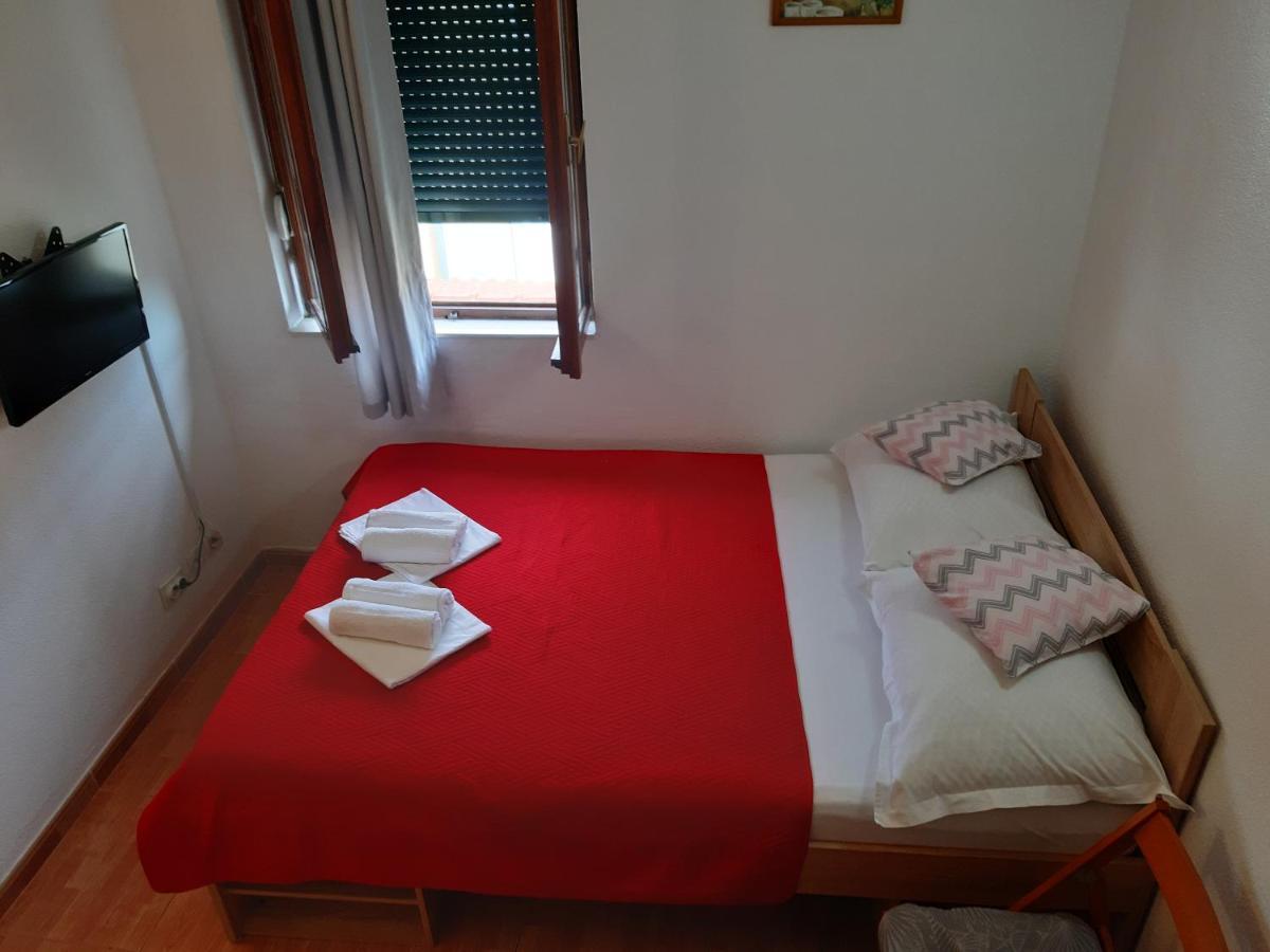 Apartments Knezic Игране Экстерьер фото