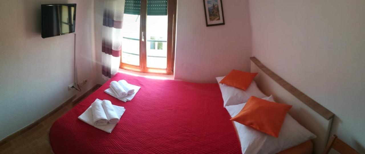 Apartments Knezic Игране Экстерьер фото